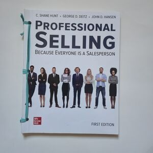 Professional Selling Loose-Leaf 1st Ed (2022) Shane C. Hunt Very Good Conditon